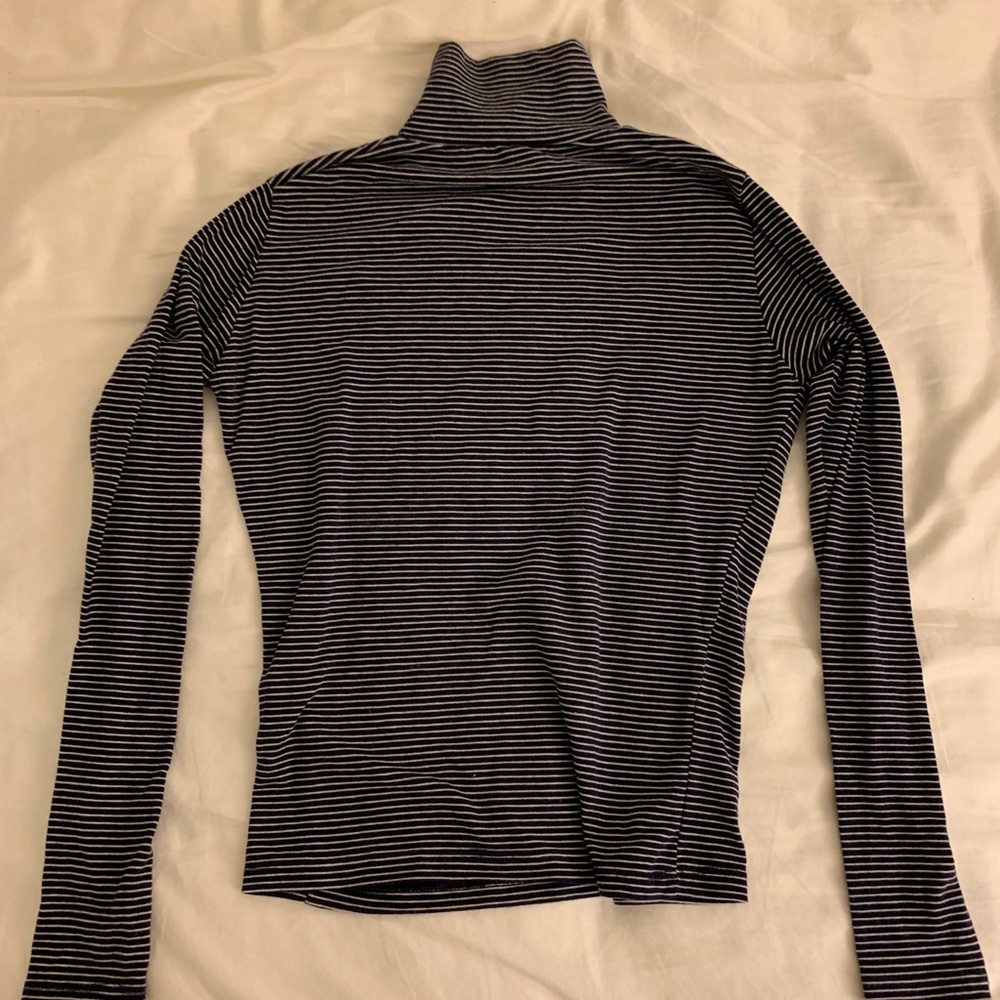 Brandy Melville navy& white striped turtle neck